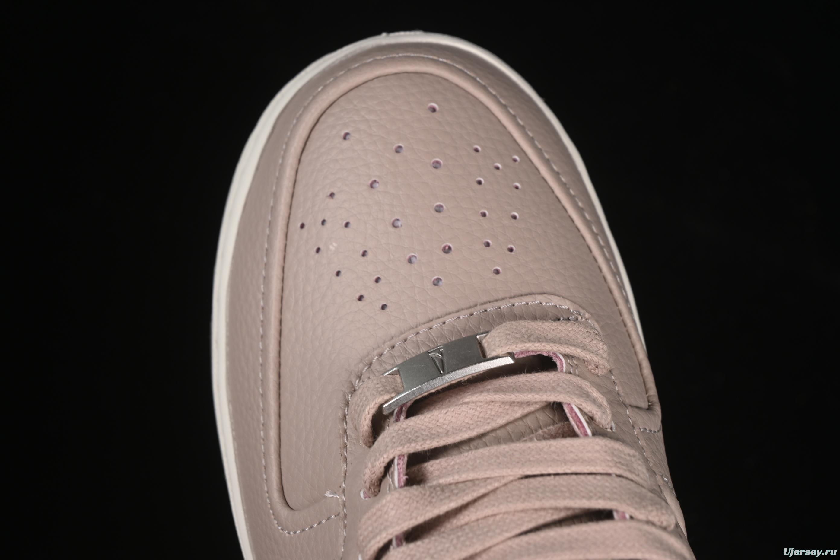 Nike A Ma Maniére x Air Force 1'07 Low Casual Sneakers with Premium Leather and Signature Lining - HF4084-200