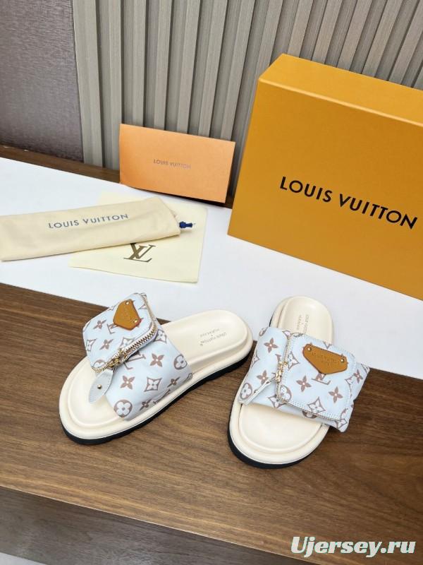 2025 Women Louis Vuitton White Brown Canvas Slippers KFY00230