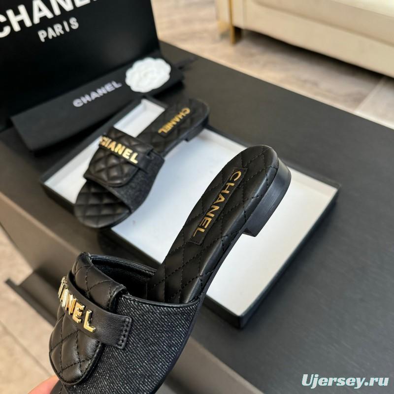 2025 Women Chanel Black Leather Slippers