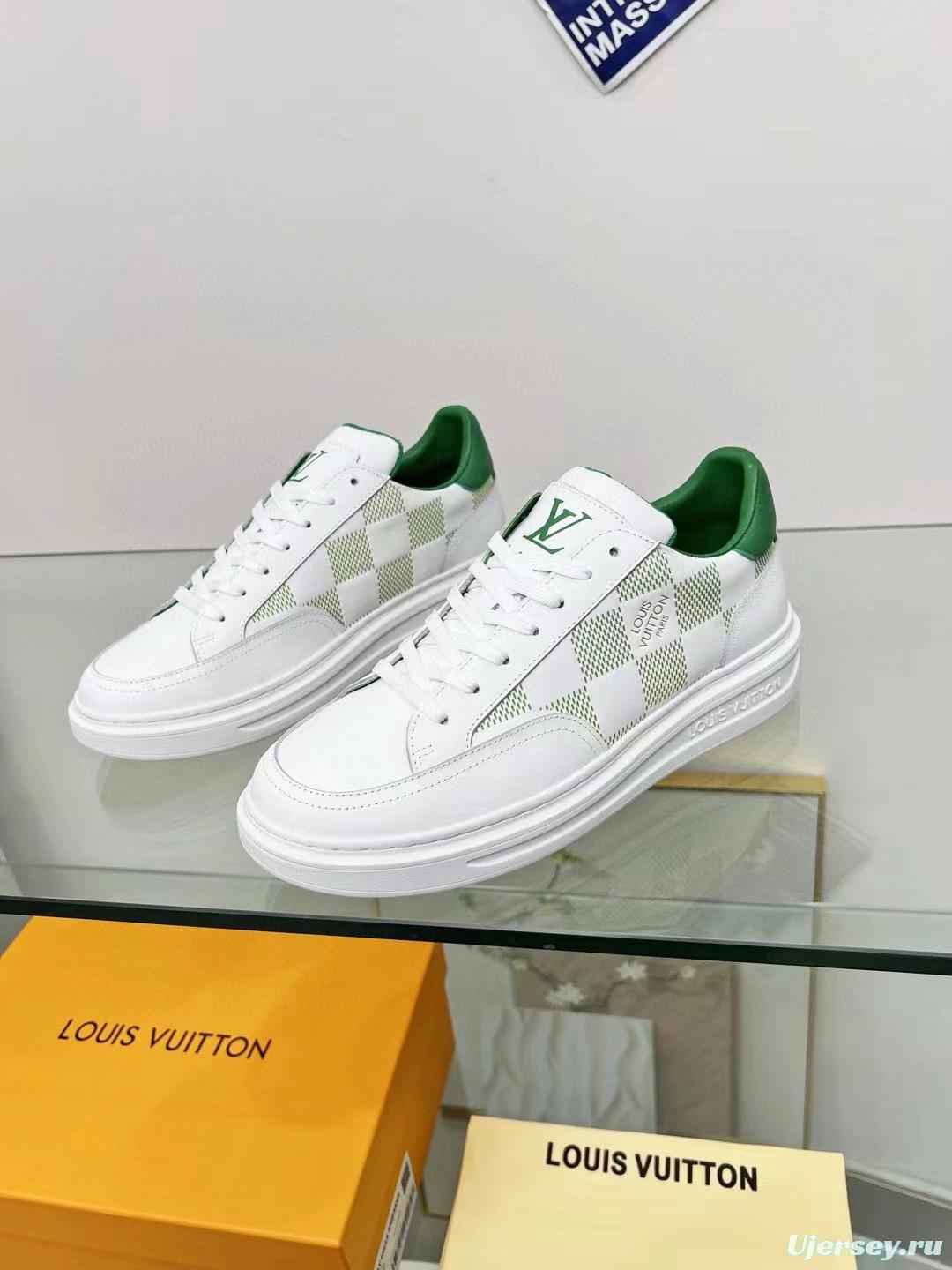 2024 Unisex Louis Vuitton Green White Leather Sneakers Maxi Damier MJ00330