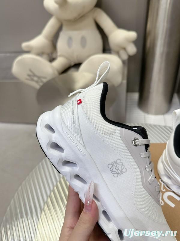 2025 Women Loewe White Black Leather Sneakers