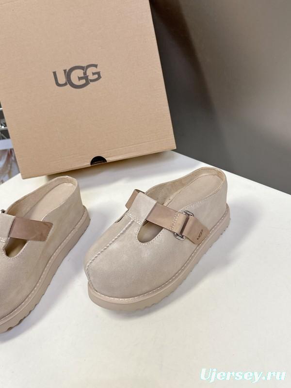 2025 UGG Beige Suede Slippers KFY00230