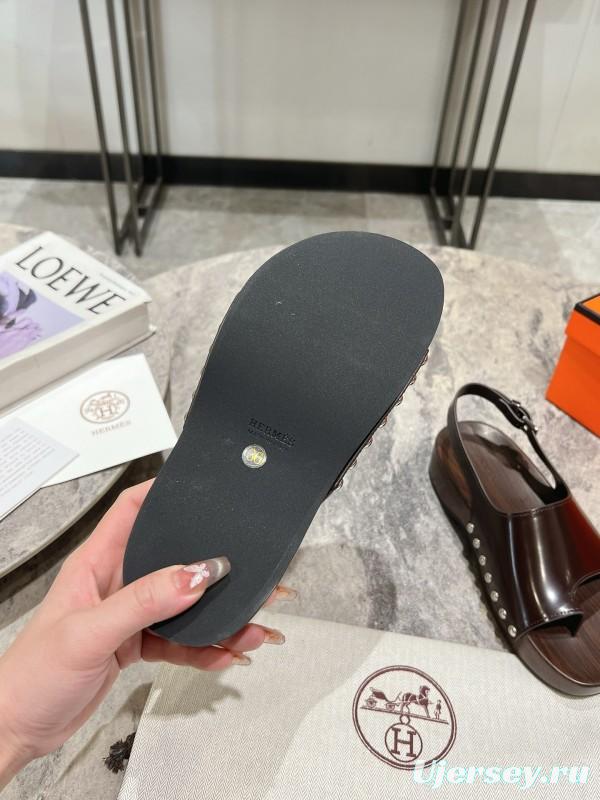2025 Women Hermès Brown Leather Sandals KFY00250