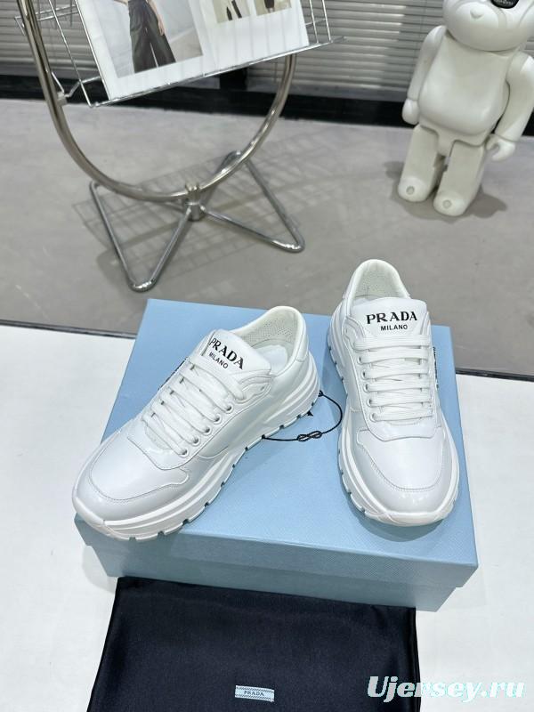2025 Men Prada White Leather Sneakers KFY00310