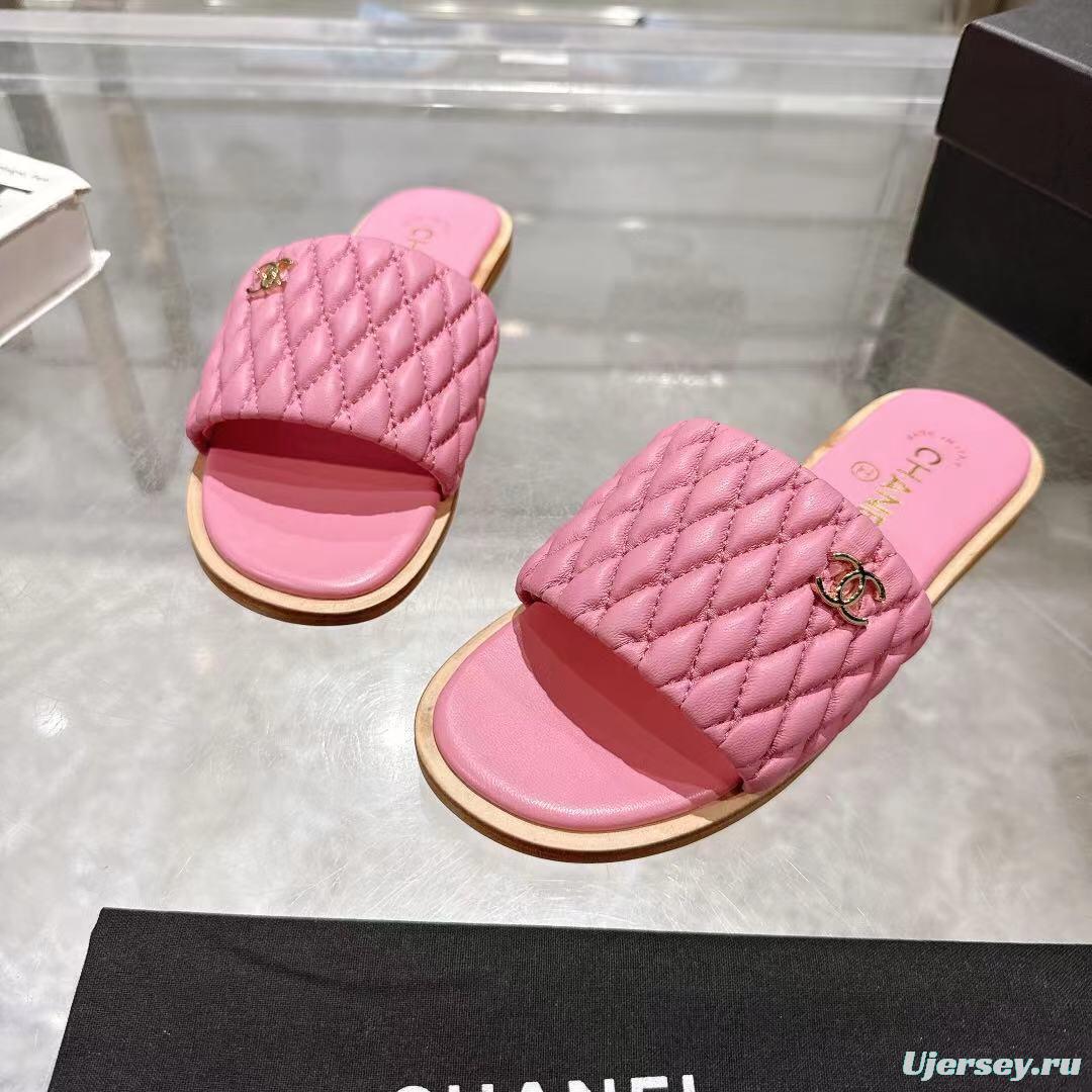 2025 Women Chanel Pink Lambskin Slippers LY00240