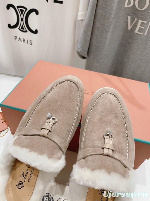 2024 Slippers LP Beige Suede Shearling