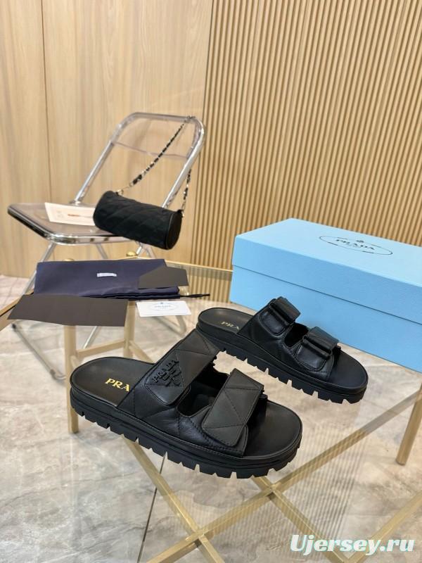 2025 Women Prada Black Leather Slippers