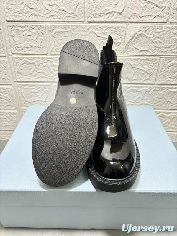 2024 Women Prada Black Patent Leather Ankle Boots MJ00360