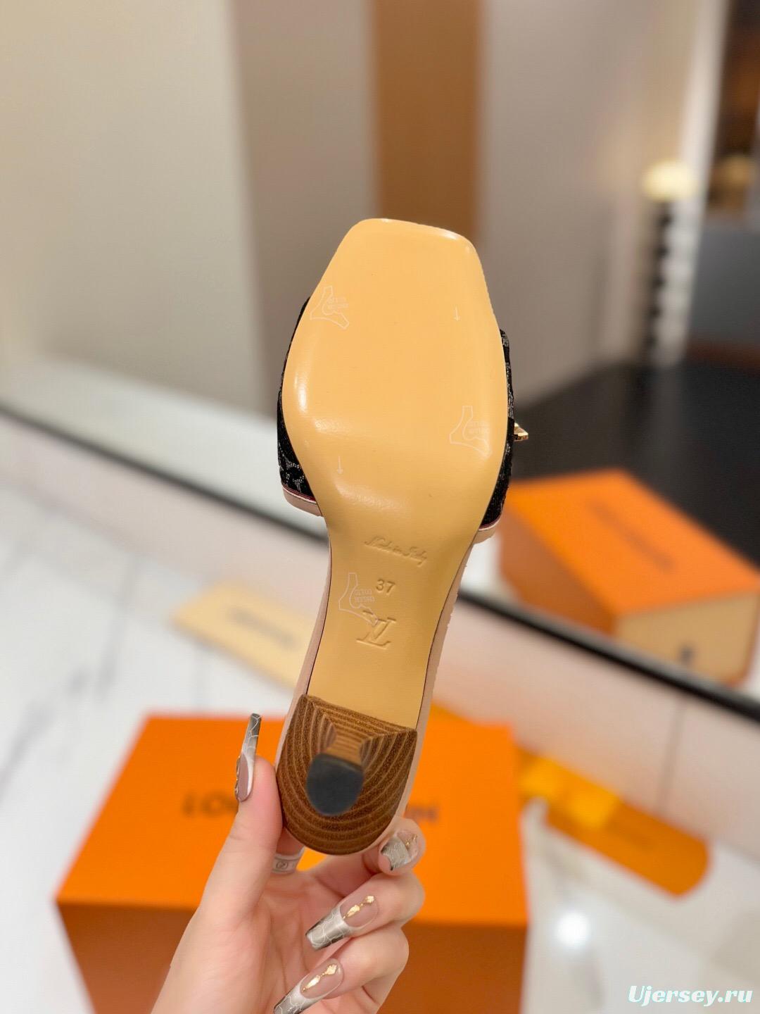 2025 Women Louis Vuitton Black Beige Denim Sandals LV Element KFY00310