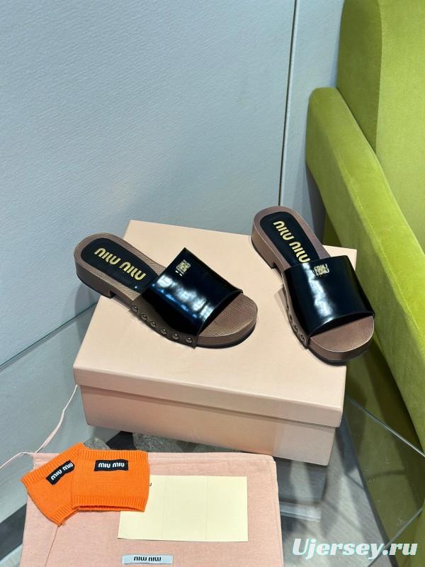 2025 Women Miu Miu Black Leather Slippers