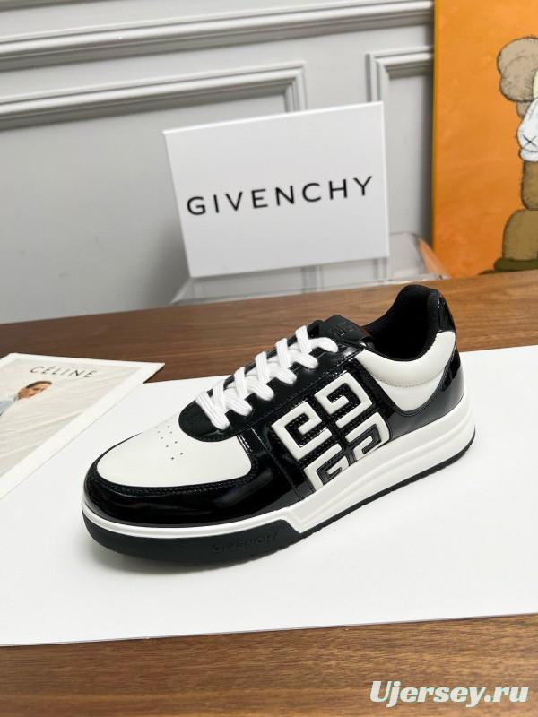 2024 Unisex Givenchy Black White Silk Calfskin Low Top Running Sneakers MJ00380