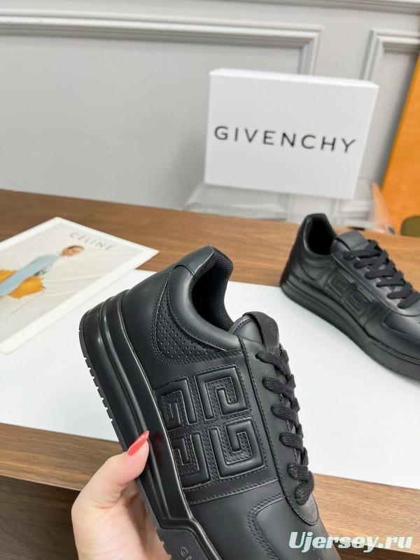 2024 Men Givenchy Black Leather Sneakers MJ00380