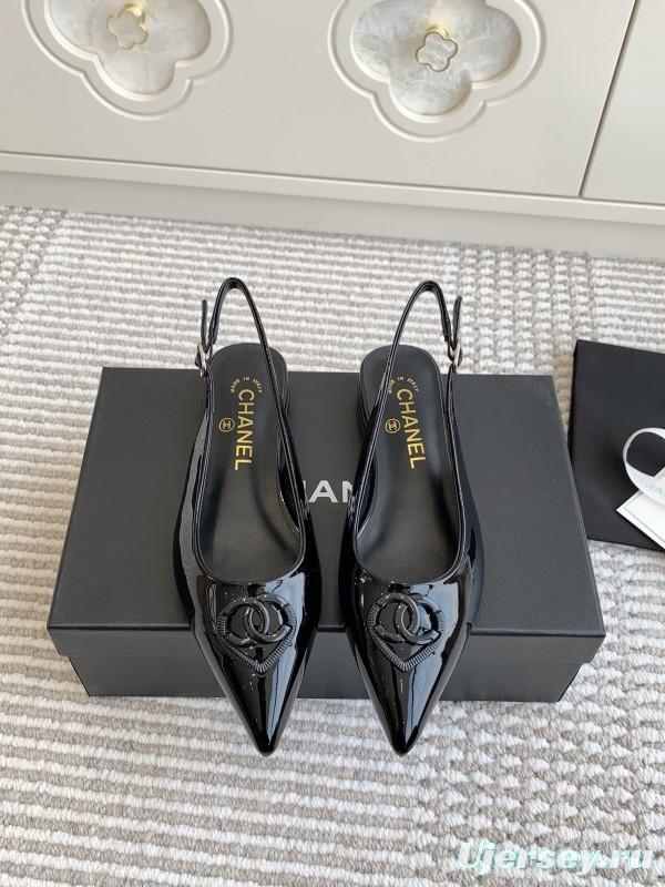 2025 Women Chanel Black Patent Leather Slingback Pumps KFY00300