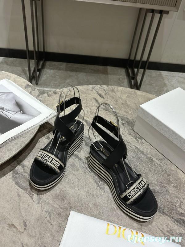 2025 Women Dior Black Leather Sandals Christian Dior Logo KFY00280