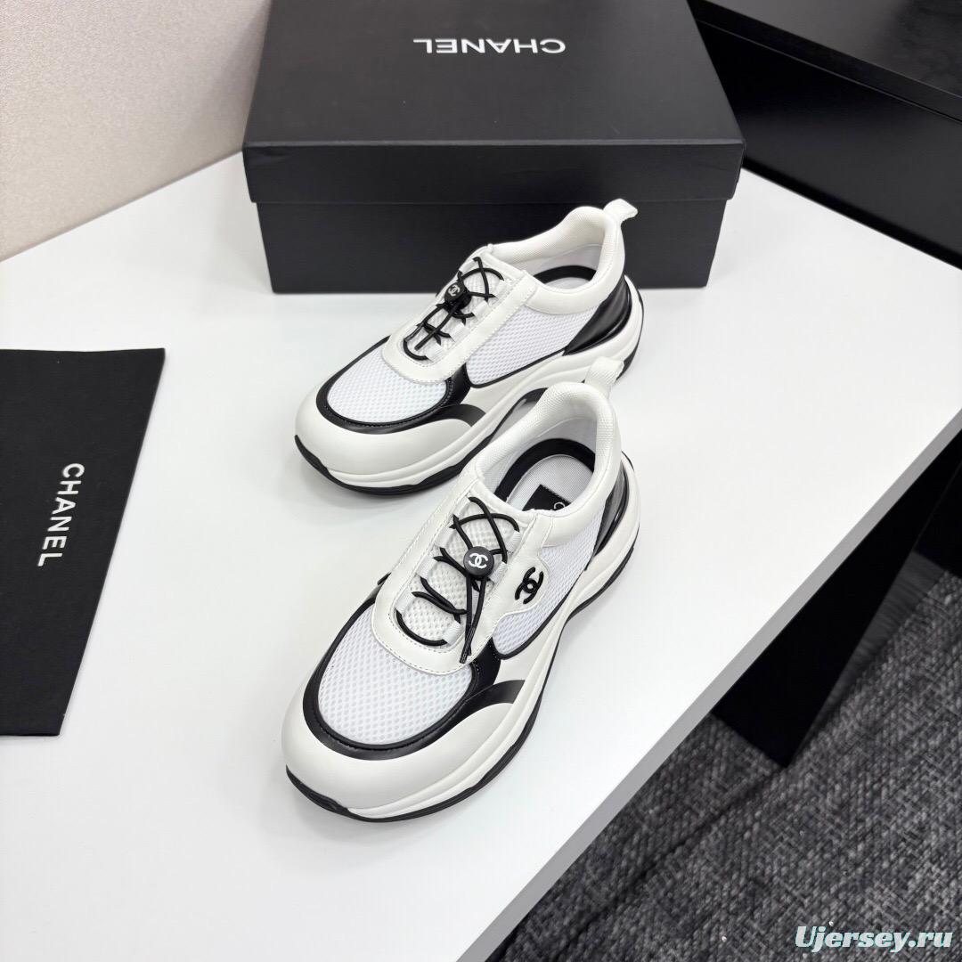 2025 Unisex Chanel White And Black Silk Leather Panda Sneakers With Embroidery Detail CHN2025