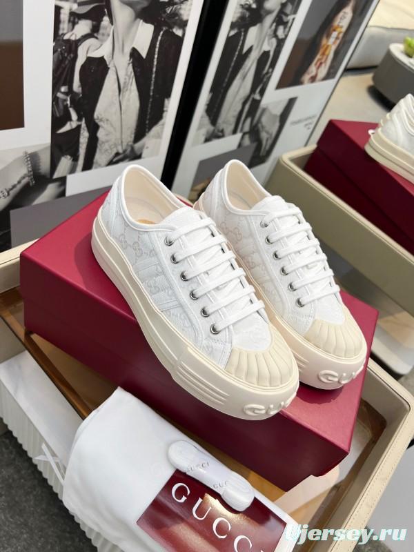 2025 Women Gucci White Canvas Sneakers