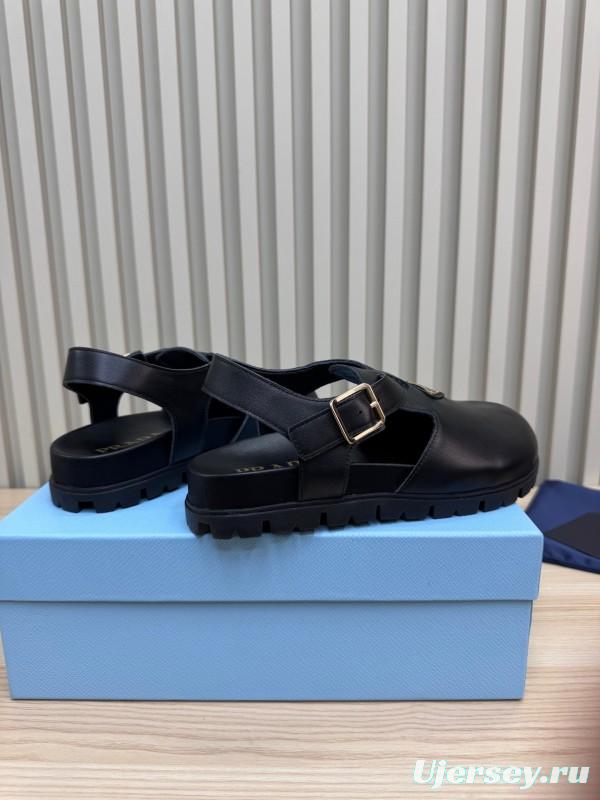 2025 Women Prada Black Leather Clog LY00280
