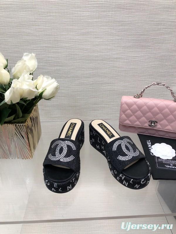 2025 Women Chanel Black Fabric Rhinestone Slippers LY00320