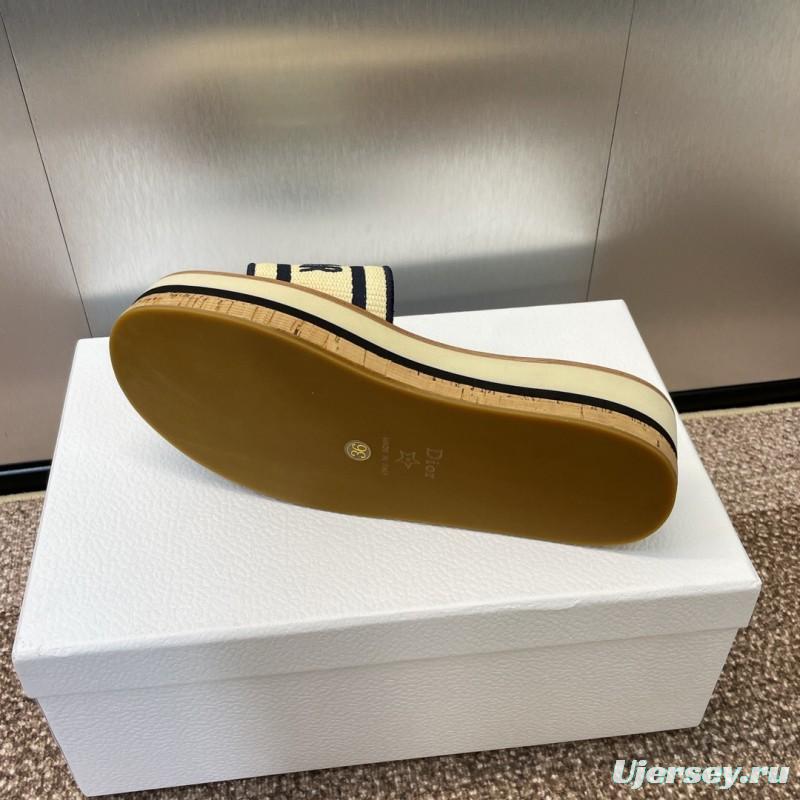 2025 Slippers Dior Beige Navy Canvas Leather Platform CHRISTIAN DIOR CD004