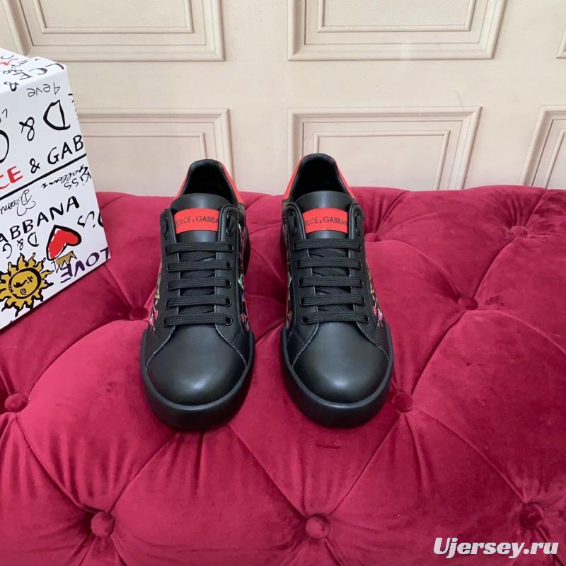 2025 Women Dolce & Gabbana Black Red Leather Sneakers Floral LY00300