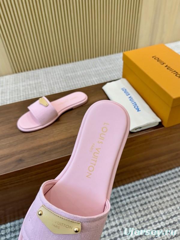 2025 Women Louis Vuitton Pink Leather Slippers LY00220