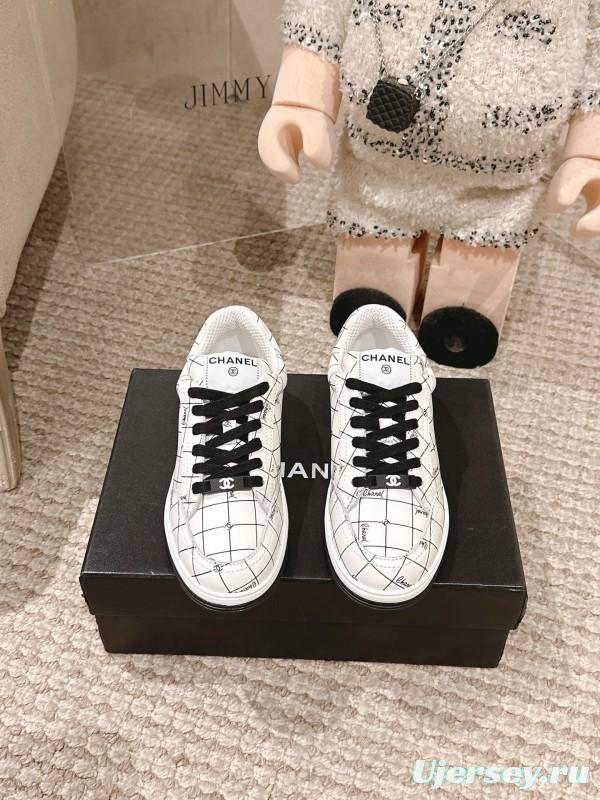 2025 Women Chanel White Black Leather Sneakers