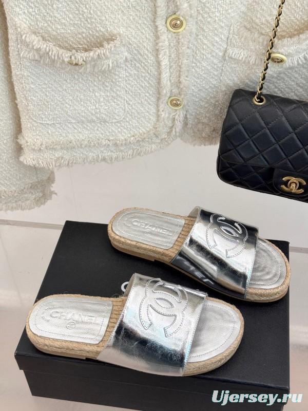 2025 Slippers Chanel Silver Leather Espadrille CC KFY00230