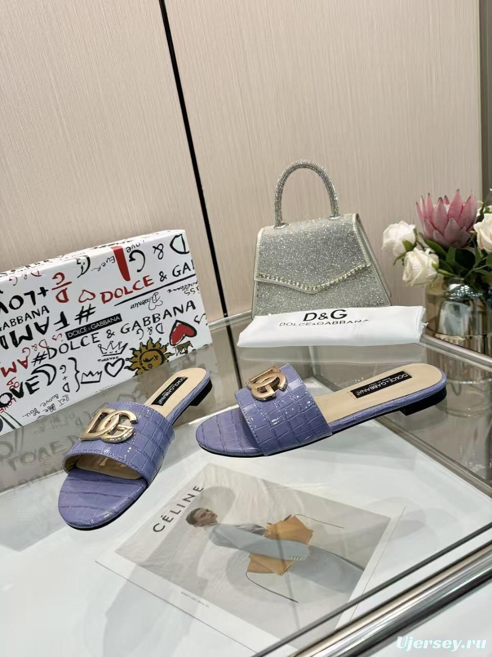 2025 Women Dolce & Gabbana Purple Leather Slippers LY00190