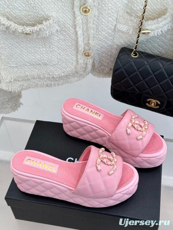 2025 Women Chanel Pink Leather Platform Slide Sandals