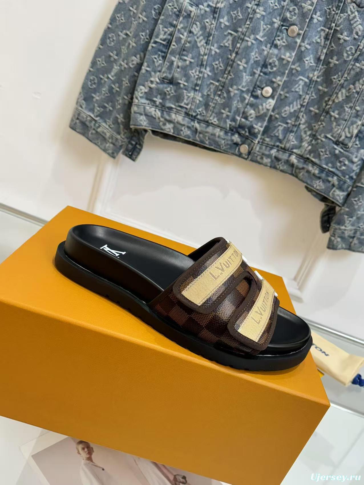 2025 Slippers Louis Vuitton Brown Canvas Slippers LY