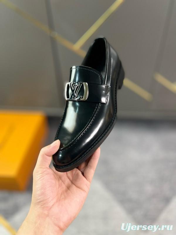 2024 Men Louis Vuitton Black Leather Loafer MJ00290