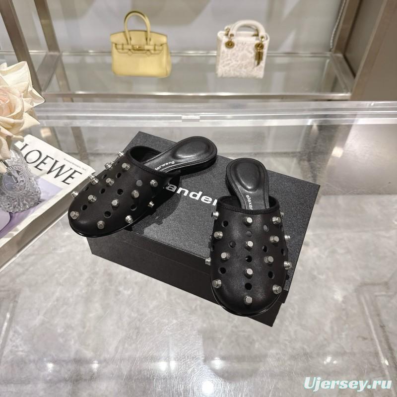 2025 Slippers Alexander Wang Black Leather Studded LY00310