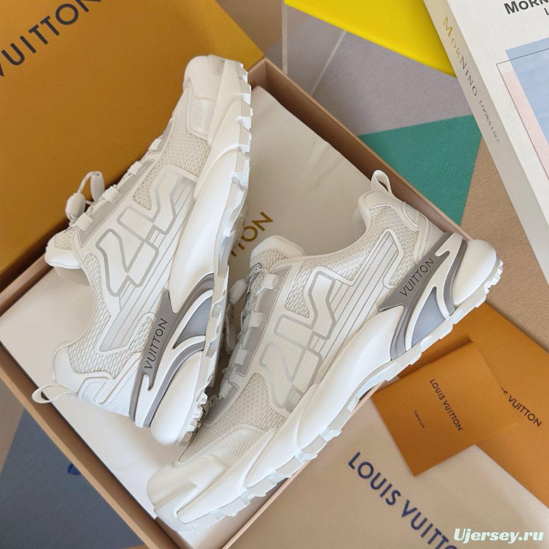 2025 Men Louis Vuitton White Mesh Sneakers MJ00390