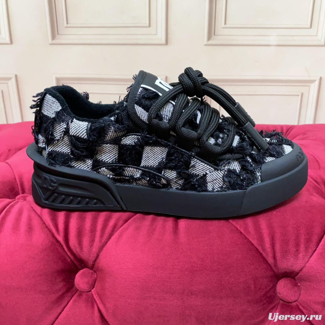 2025 Unisex Dolce & Gabbana Black White Fur Canvas Sneakers
