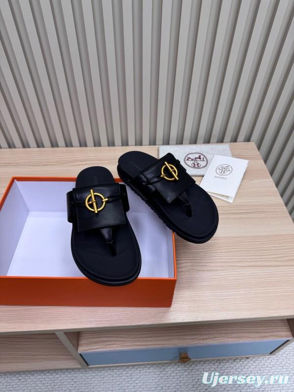 2025 Women Hermès Black Leather Slippers