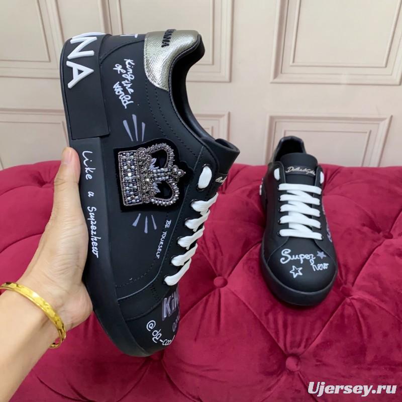 2025 Men Dolce & Gabbana Black Silk Leather Sneakers Crown Embellishment LY00360