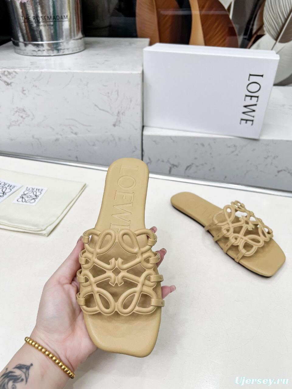 2025 Loewe Beige Leather Slippers
