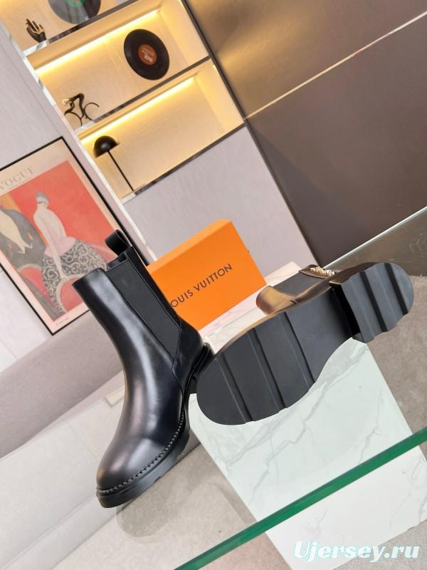 2024 Women Louis Vuitton Black Leather Ankle Boots MJ00310