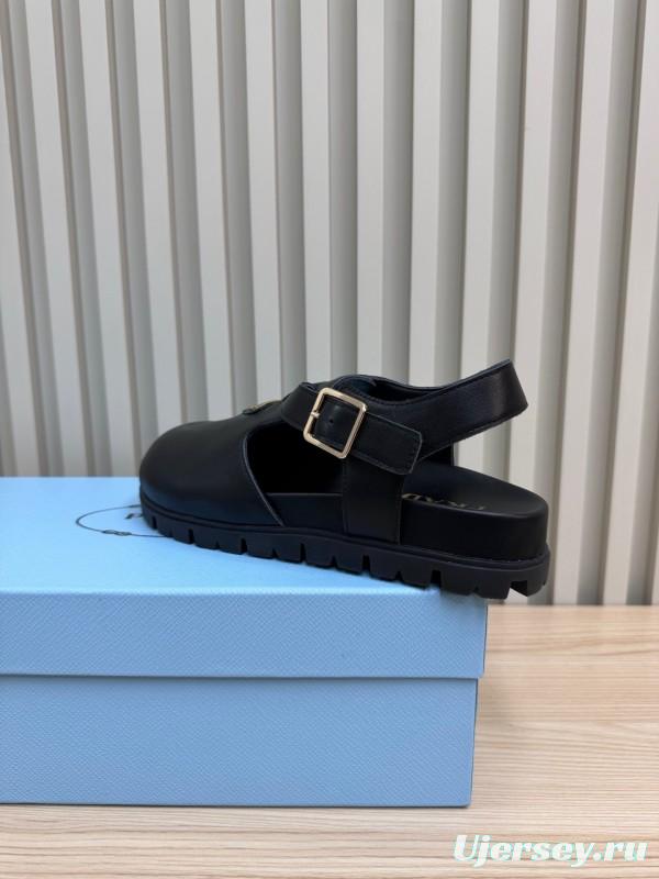 2025 Women Prada Black Leather Clog LY00280