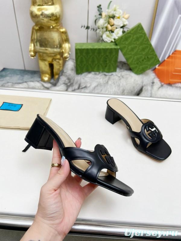 2025 Gucci Black Leather Slippers
