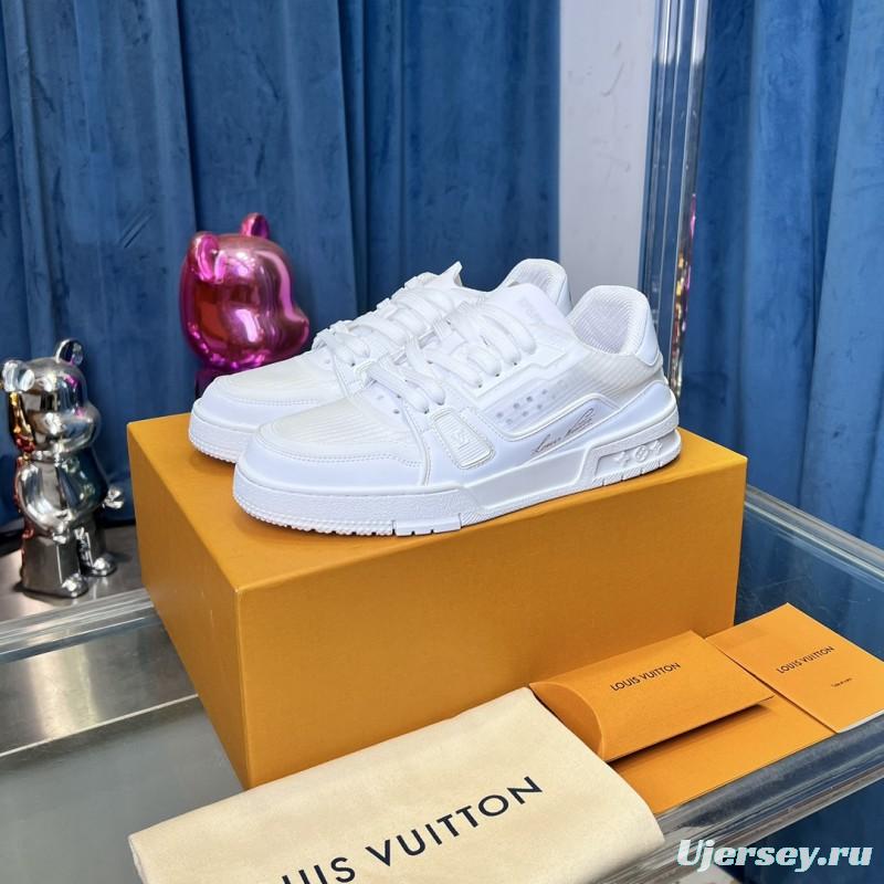 2025 Unisex Louis Vuitton White Leather Trainer