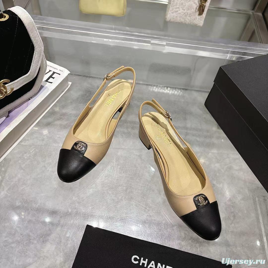 2025 Women Chanel Beige Black Leather Slingback Sandals LY00300