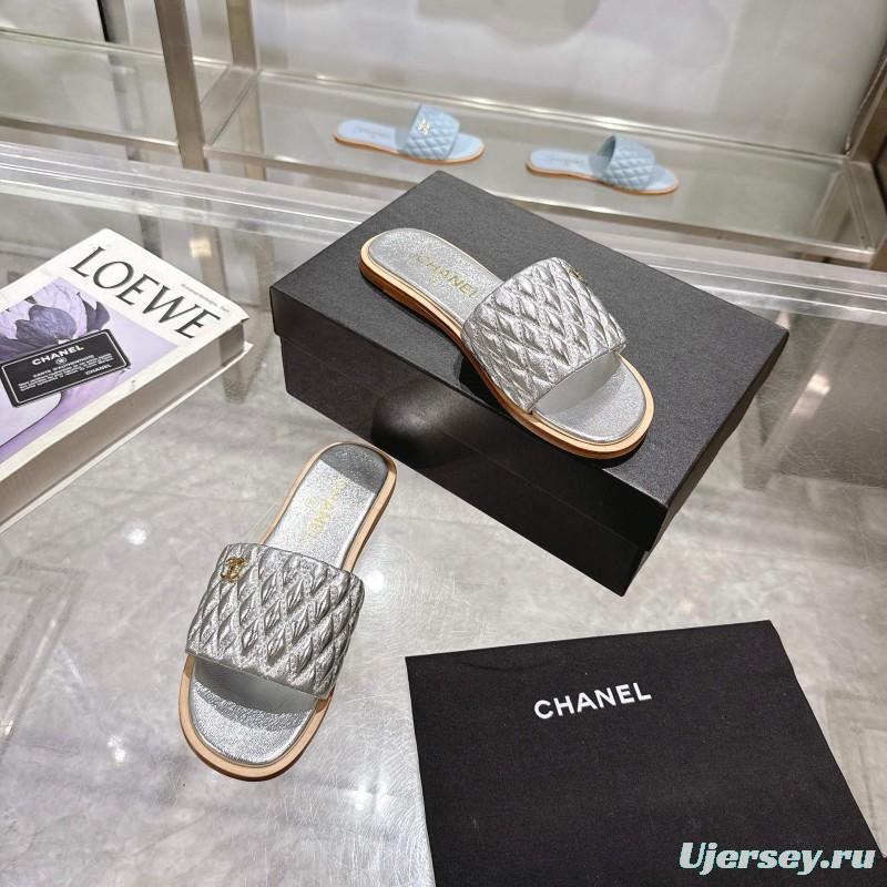 2025 Slippers Chanel Silver Leather Slippers