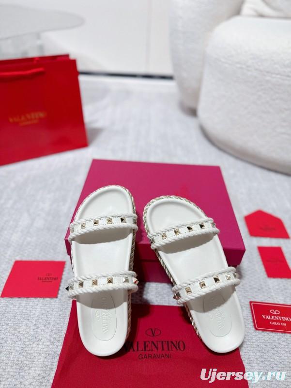 2025 Women Valentino White Leather Sandals Studded LY00250