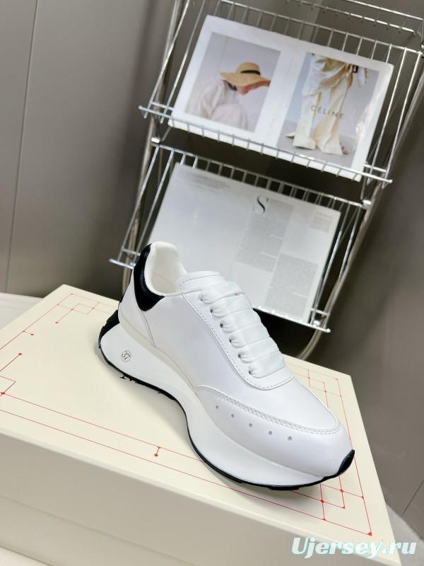 2024 Unisex Alexander McQueen White Black Leather Lambskin Sprint Sneakers MJ00370