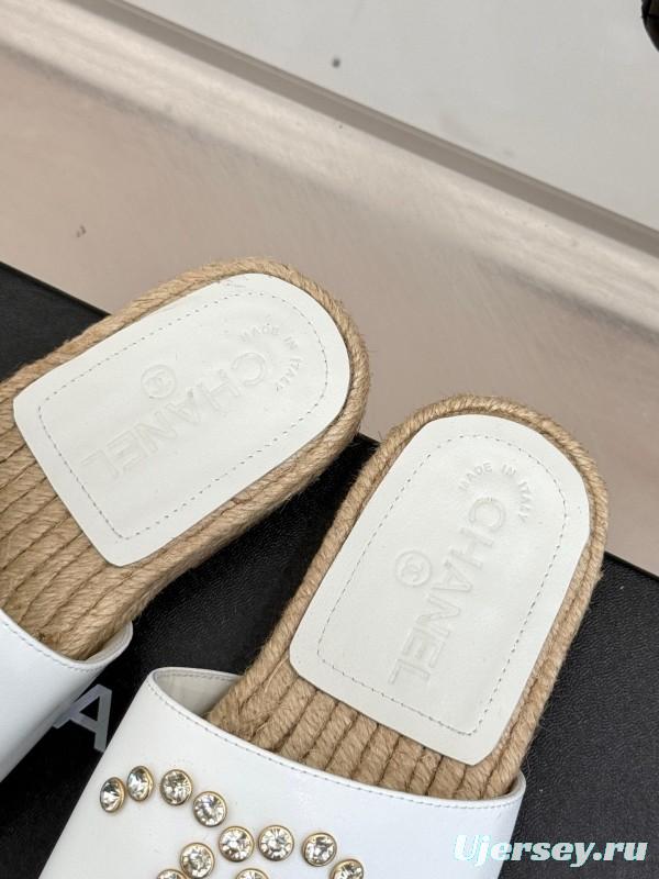 2025 Women Chanel White Leather Slippers Rhinestone KFY00230