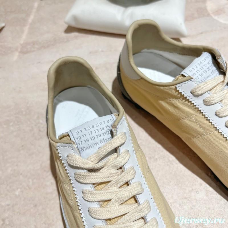 2025 Unisex MM6 Maison Margiela Beige White Nylon Suede Sneakers Distressed KFY00290