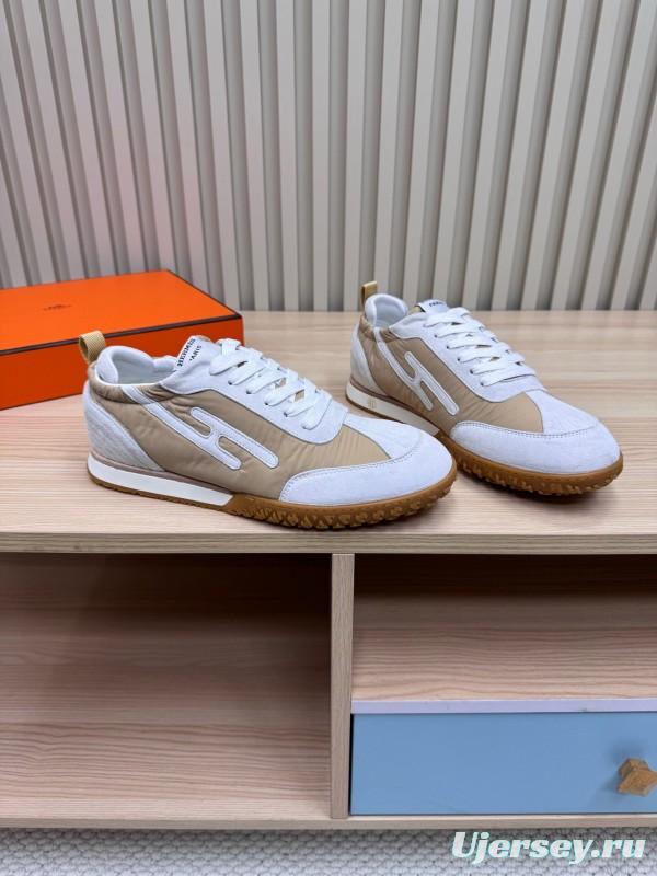 2025 Unisex Hermès White Beige Suede Down Fabric Sneakers Top Version KFY00300