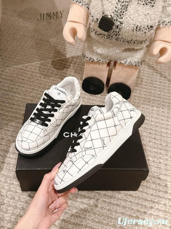 2025 Women Chanel White Black Leather Sneakers