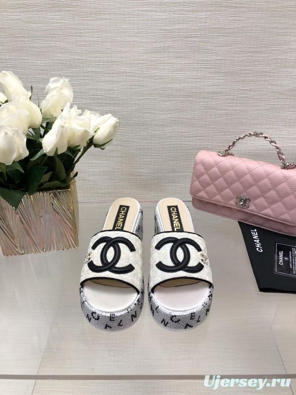 2025 Slippers Chanel White Black Fabric Platform Logo LY00320